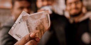 500 rupee note_India_UpScale
